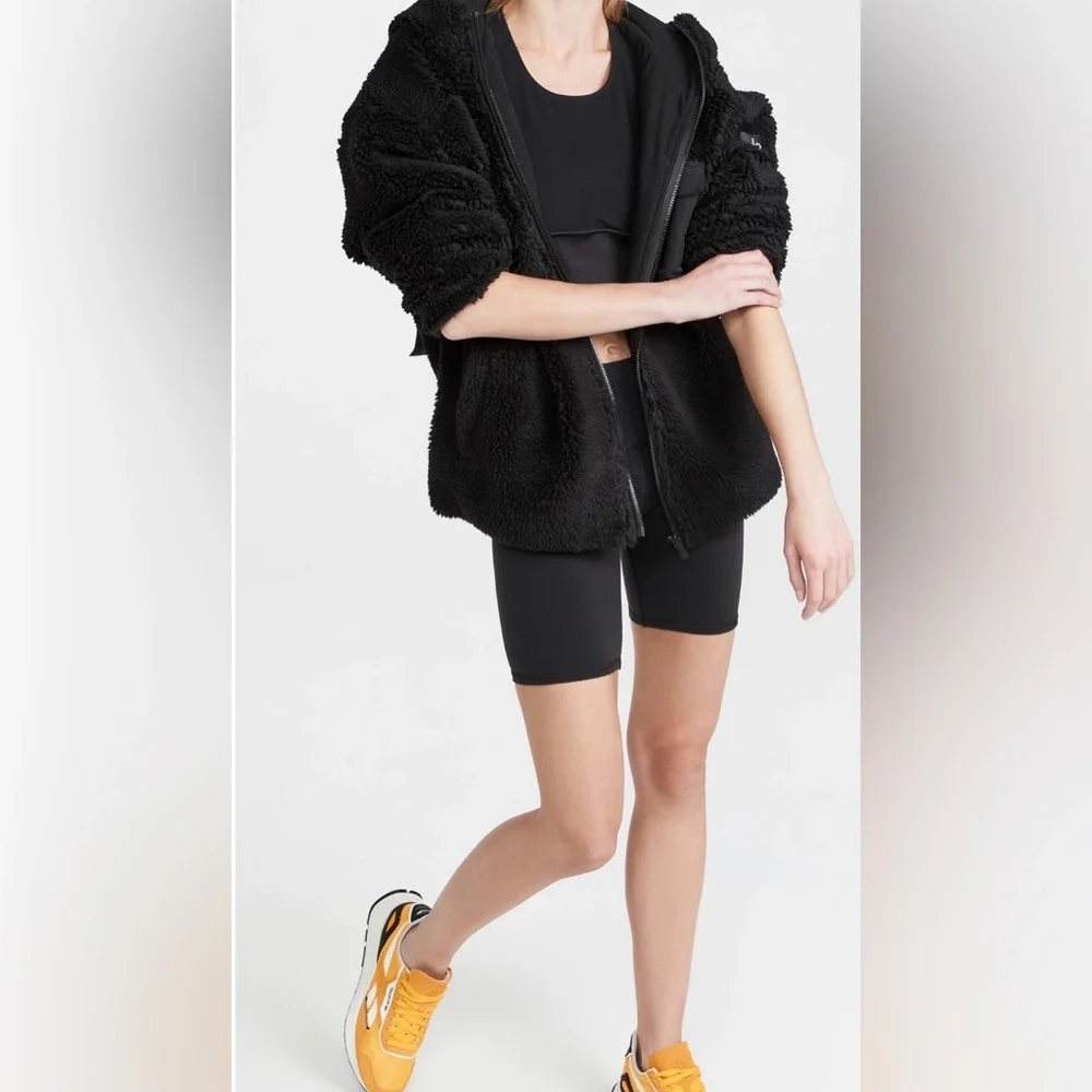 Alo Yoga Cargo Sherpa Jacket Black Size Small